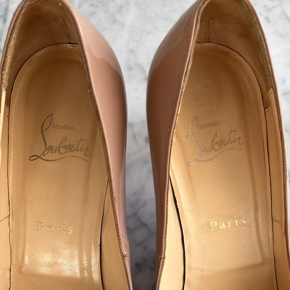 SOLD Christian Louboutin, sz42 Simple 85 Patent Leather Pumps - Picture 3 of 9